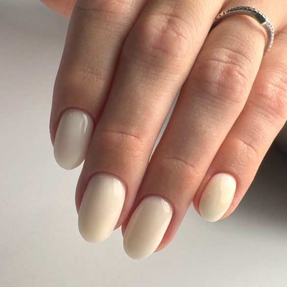 Gel Polish Base - Rubber Base - Angel White 15ml
