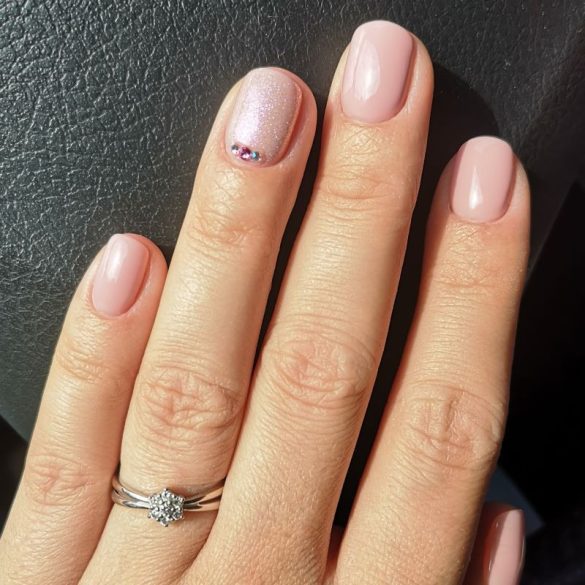 Gel Nail Polish 4ml - DN033 - Light Pink - Gel Polish